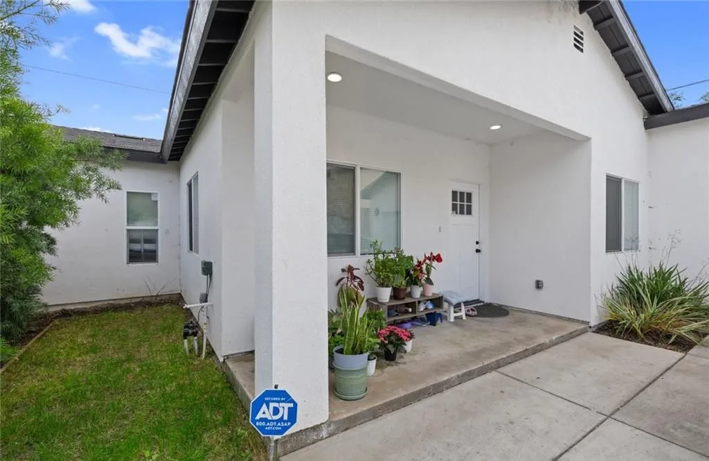 13611 Glenhaven Dr, Garden Grove, CA 92843